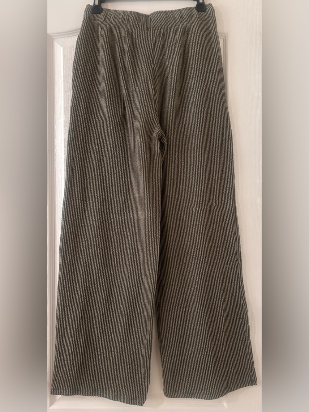 Zenana Ribbed 2pc Lounge Set Olive Green Wide Leg Pants M NWOT - Picture 6 of 8